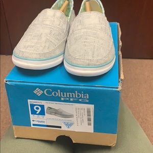 Size 9 Columbia slip-on shoes